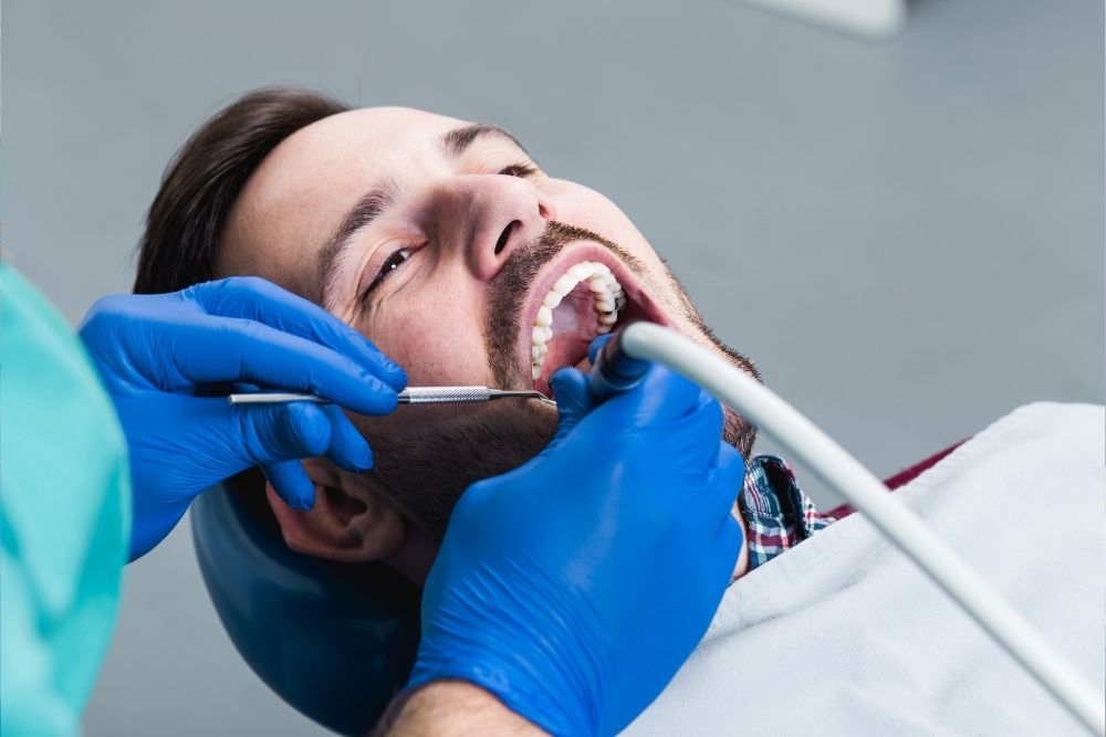qué indicaciones debes seguir después de un tratamiento dental